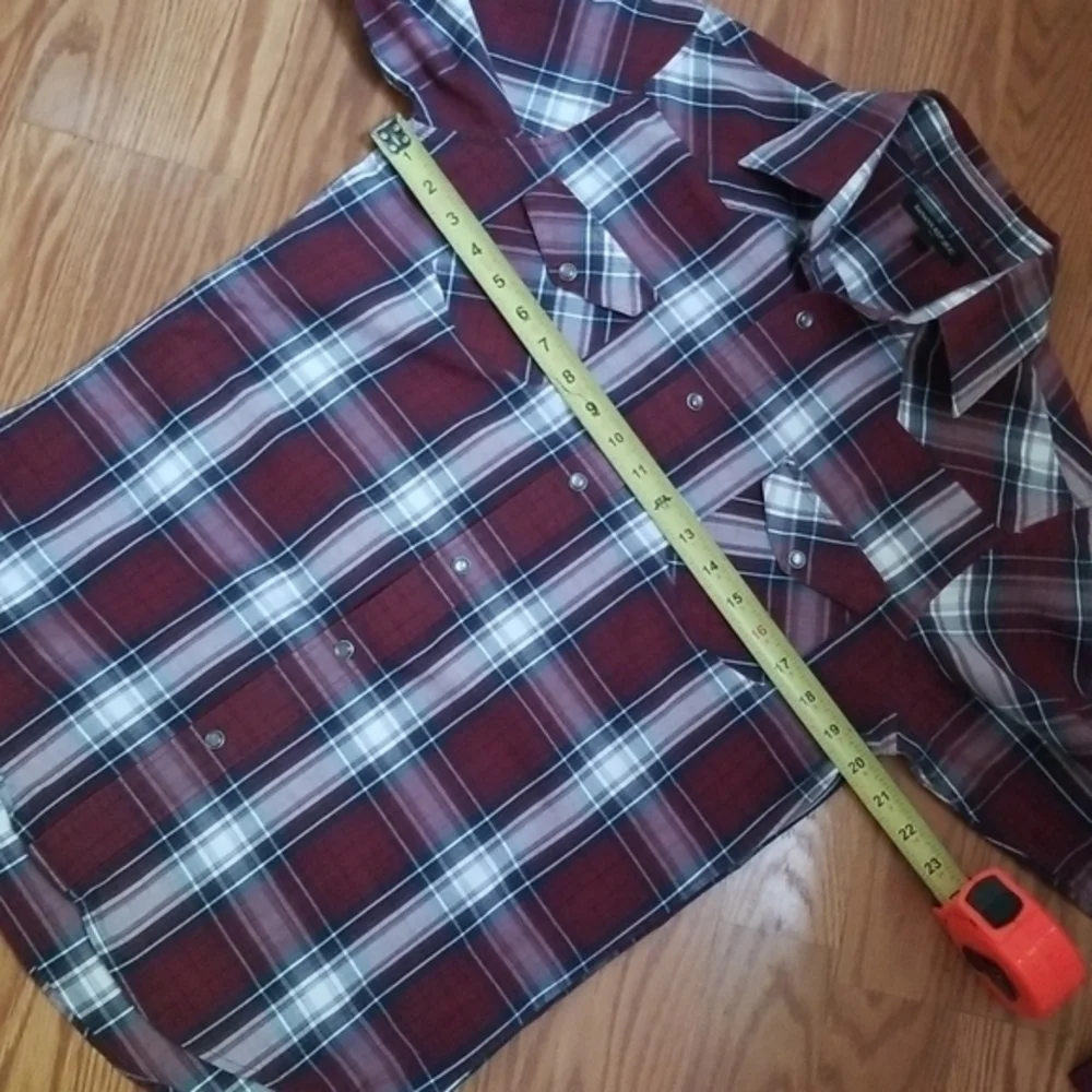 Banana republic snap down shirt small‎